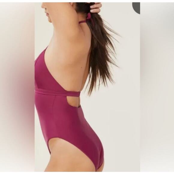 NEW Andie Womens L The Lagos Plum Halter One Piece Swimsuit Removable Cups - Picture 3 of 10